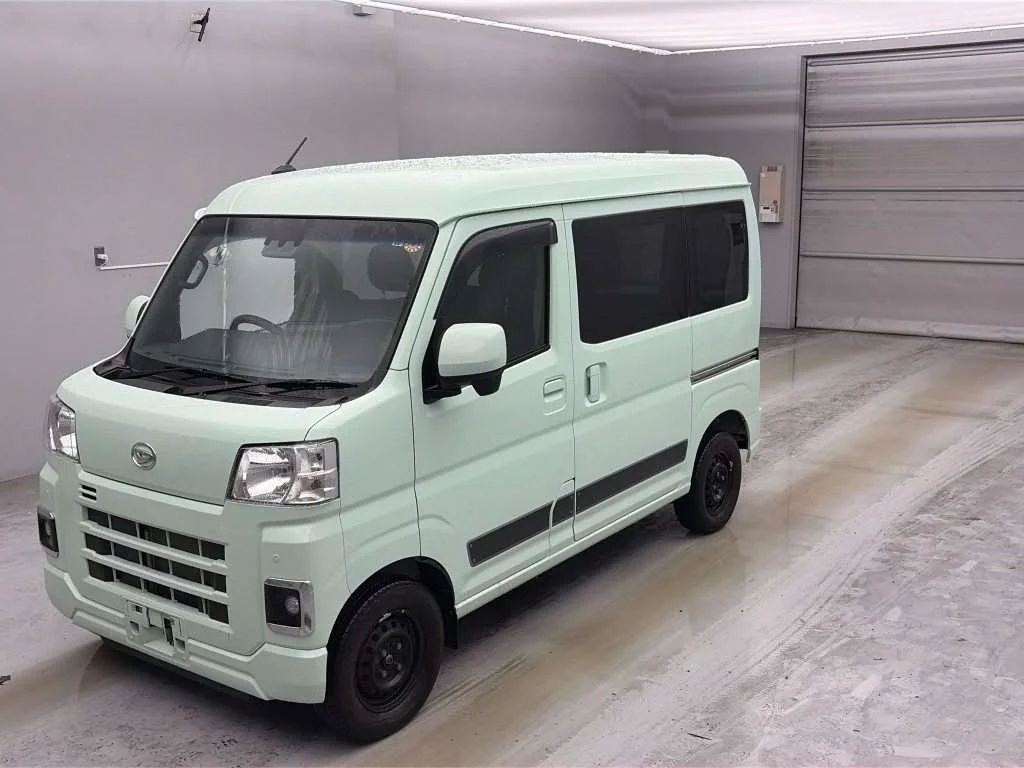 Daihatsu Hijet Cargo S710V 2022